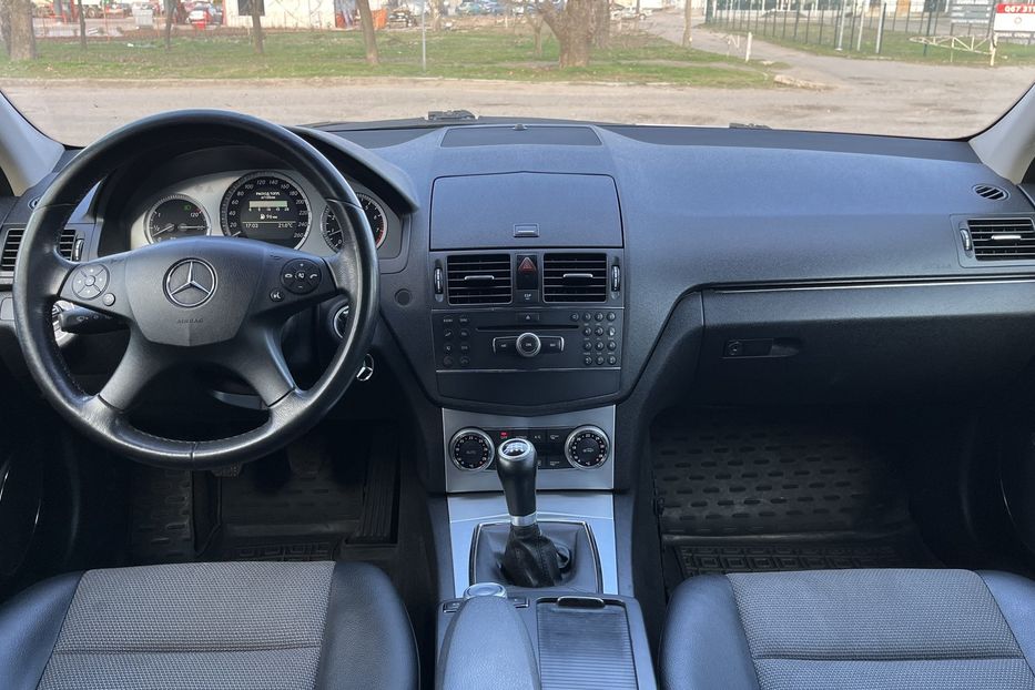 Продам Mercedes-Benz C-Class С180 Kompressor 2009 года в Николаеве
