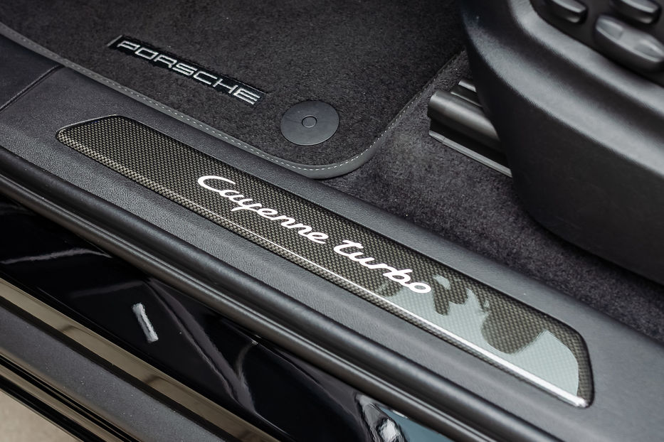 Продам Porsche Cayenne Coupe Turbo 2023 года в Киеве