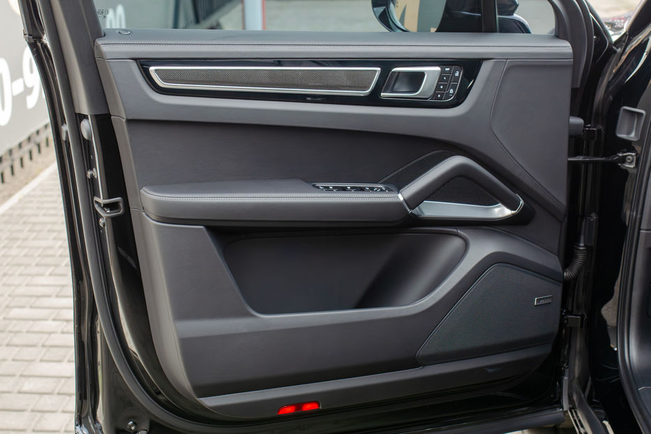 Продам Porsche Cayenne Coupe Turbo 2023 года в Киеве