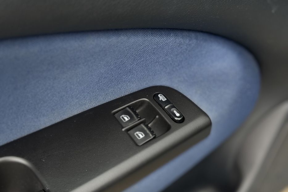 Продам Skoda Octavia Tour COMIS  2003 года в г. Умань, Черкасская область