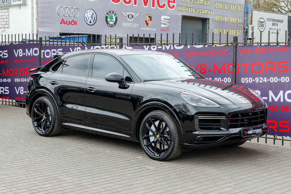 Продам Porsche Cayenne Coupe Turbo 2023 года в Киеве