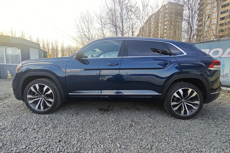 Продам Volkswagen Atlas 3.6 FSI AT (276 к.с.) 4Motion  2021 года в Киеве