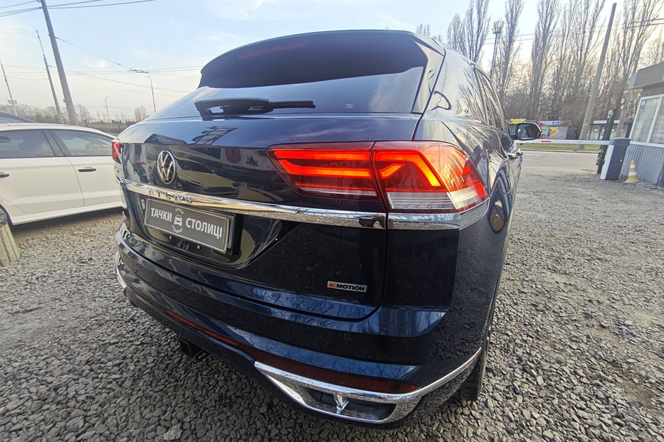 Продам Volkswagen Atlas 3.6 FSI AT (276 к.с.) 4Motion  2021 года в Киеве