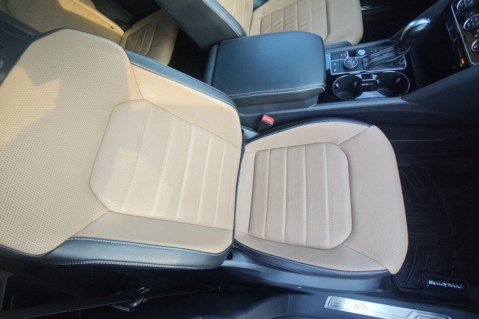 Продам Volkswagen Atlas 3.6 FSI AT (276 к.с.) 4Motion  2021 года в Киеве