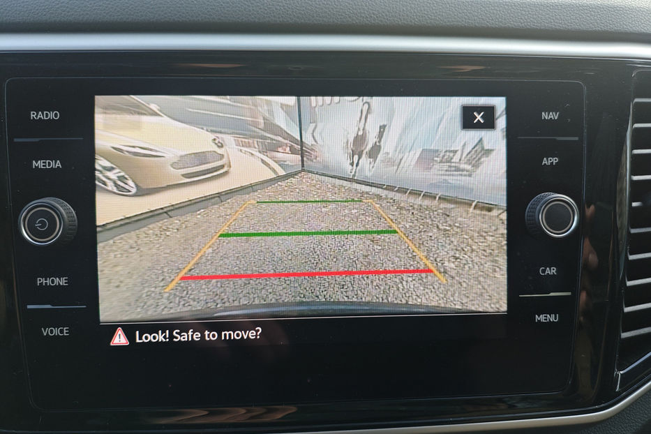 Продам Volkswagen Atlas 3.6 FSI AT (276 к.с.) 4Motion  2021 года в Киеве