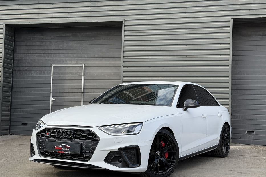 Продам Audi S4 3.0 TFSI Quattro Premium Plus 2023 года в Киеве