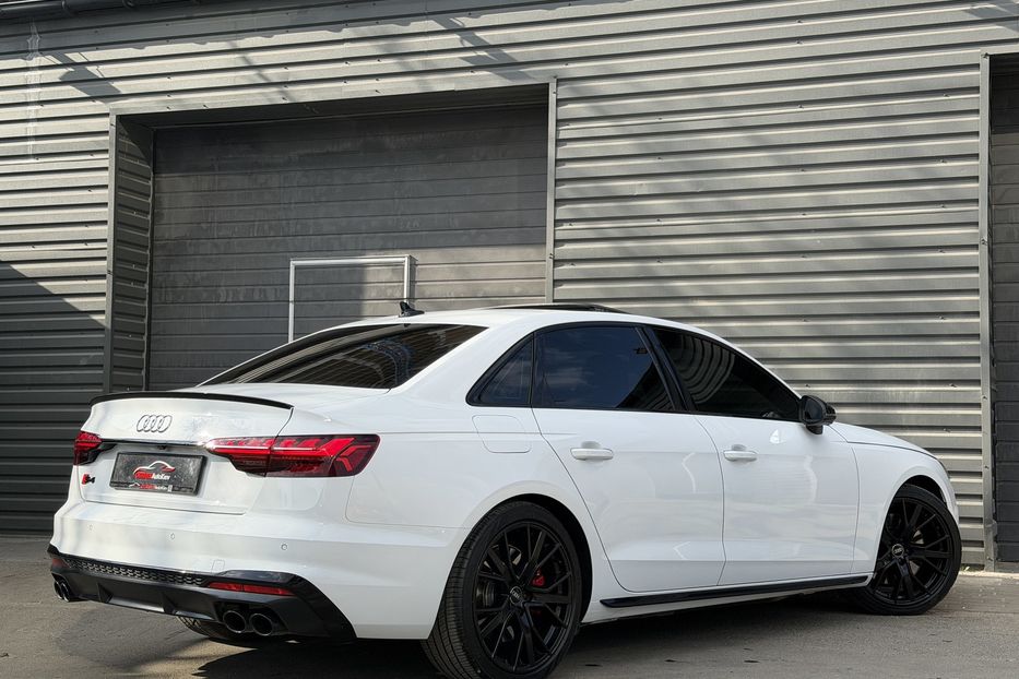 Продам Audi S4 3.0 TFSI Quattro Premium Plus 2023 года в Киеве