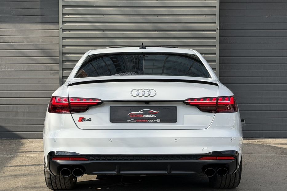 Продам Audi S4 3.0 TFSI Quattro Premium Plus 2023 года в Киеве