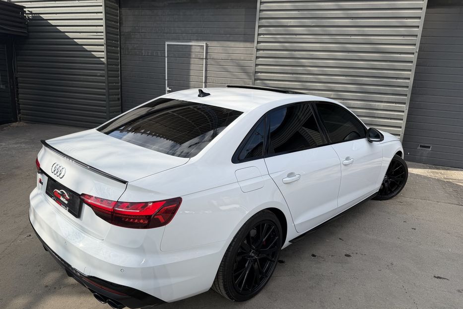 Продам Audi S4 3.0 TFSI Quattro Premium Plus 2023 года в Киеве