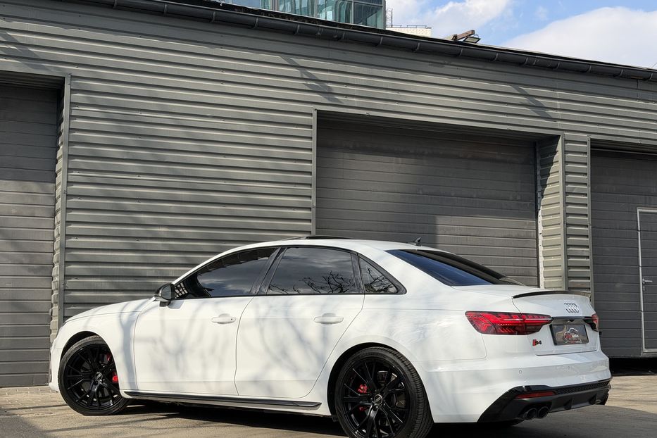 Продам Audi S4 3.0 TFSI Quattro Premium Plus 2023 года в Киеве