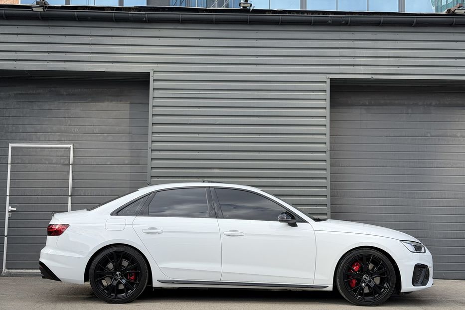 Продам Audi S4 3.0 TFSI Quattro Premium Plus 2023 года в Киеве