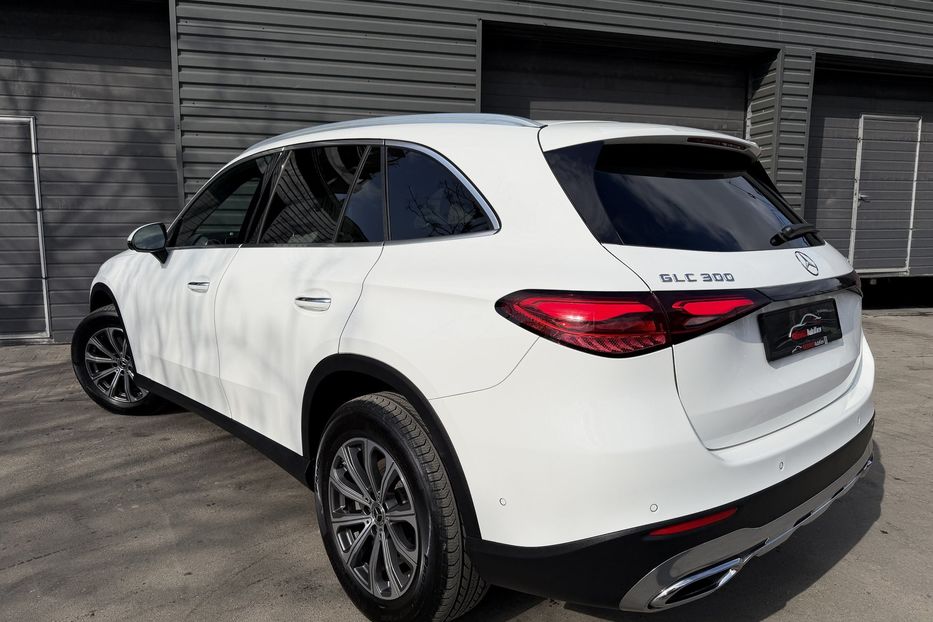 Продам Mercedes-Benz GLC-Class 300 4Matic Avangarde 2024 года в Киеве
