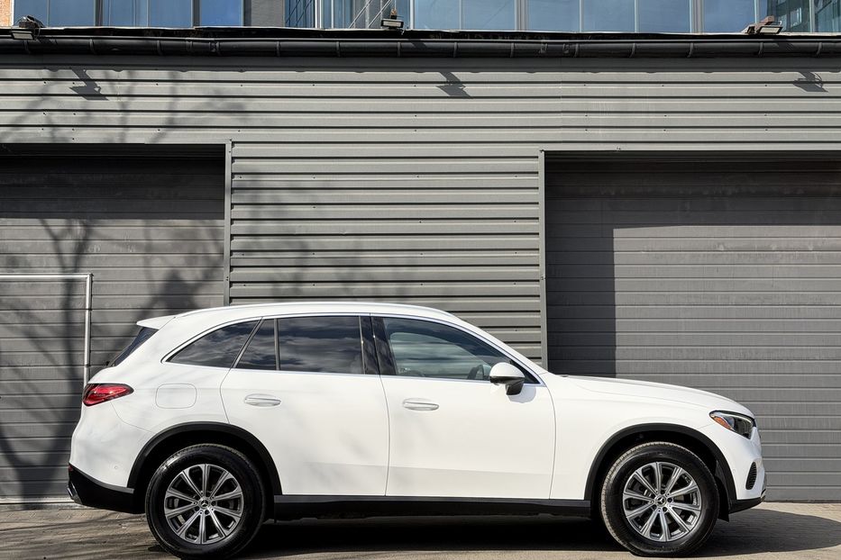 Продам Mercedes-Benz GLC-Class 300 4Matic Avangarde 2024 года в Киеве