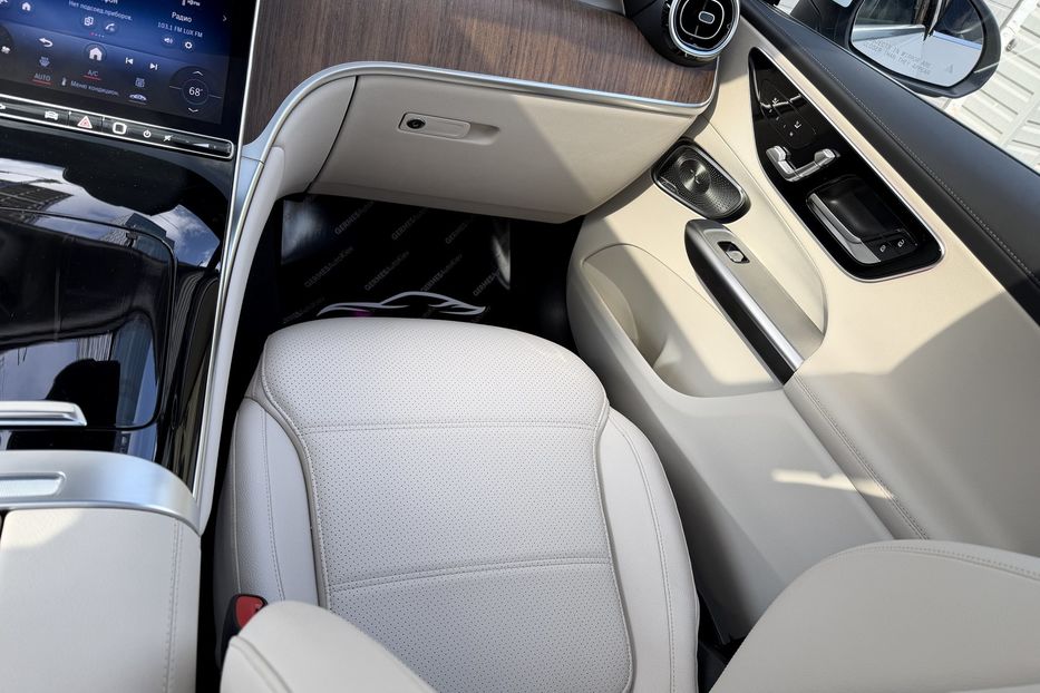 Продам Mercedes-Benz GLC-Class 300 4Matic Avangarde 2024 года в Киеве