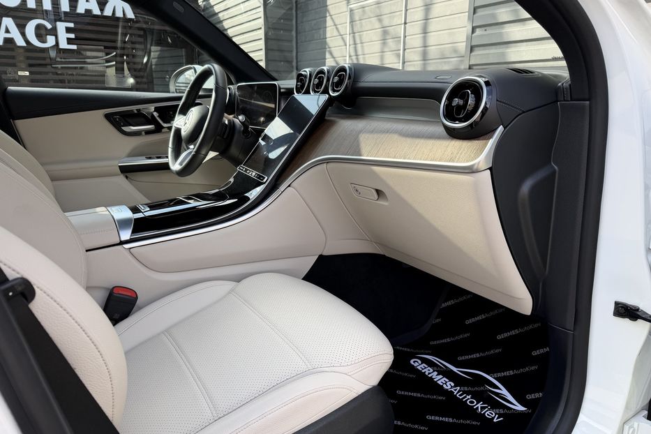 Продам Mercedes-Benz GLC-Class 300 4Matic Avangarde 2024 года в Киеве