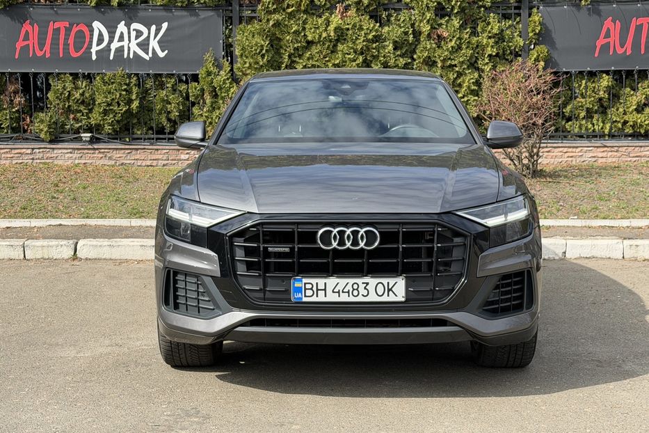 Продам Audi Q8 50 tdi 2019 года в Киеве