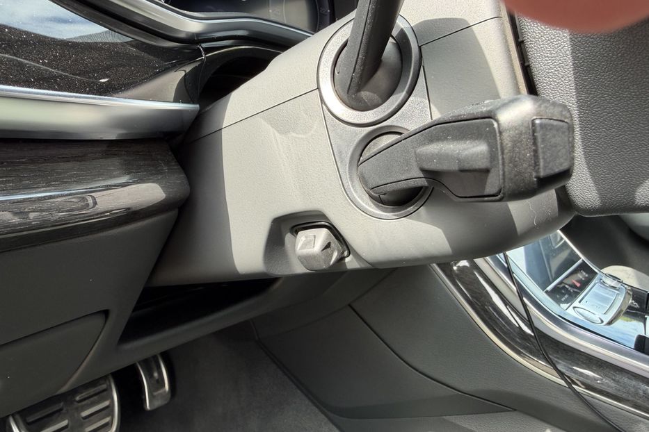 Продам Audi Q8 50 tdi 2019 года в Киеве