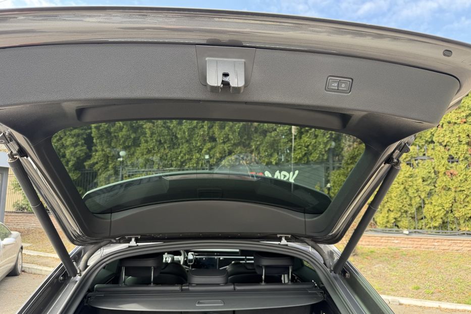 Продам Audi Q8 50 tdi 2019 года в Киеве