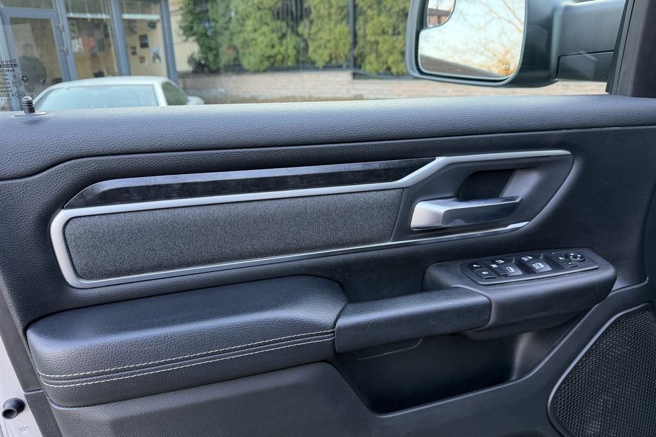 Продам Dodge RAM 3.6 BIGHORN 2019 года в Киеве