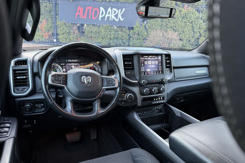 Продам Dodge RAM 3.6 BIGHORN 2019 года в Киеве