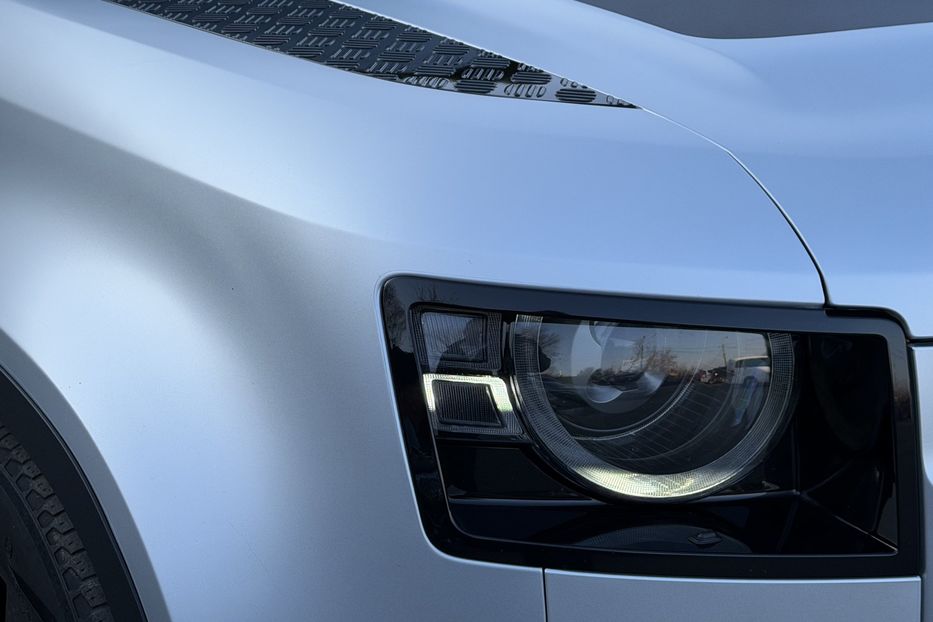 Продам Land Rover Defender P 400 HSE 2020 года в Киеве