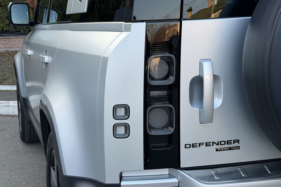 Продам Land Rover Defender P 400 HSE 2020 года в Киеве