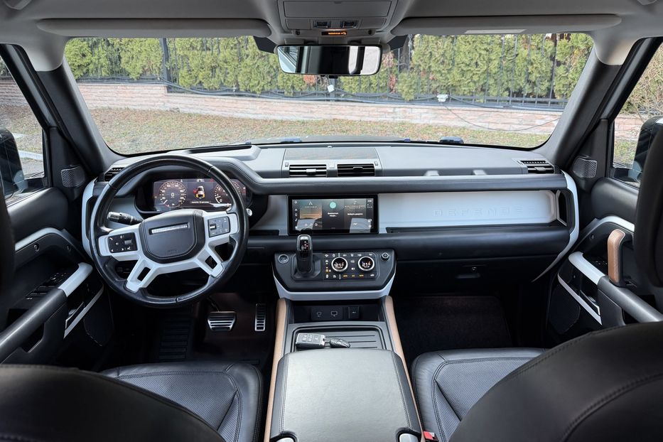 Продам Land Rover Defender P 400 HSE 2020 года в Киеве
