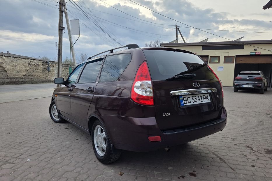 Продам ВАЗ Приора 2171 2011 года в Львове