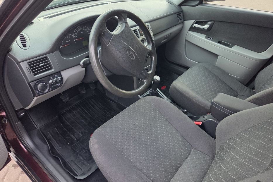 Продам ВАЗ Приора 2171 2011 года в Львове