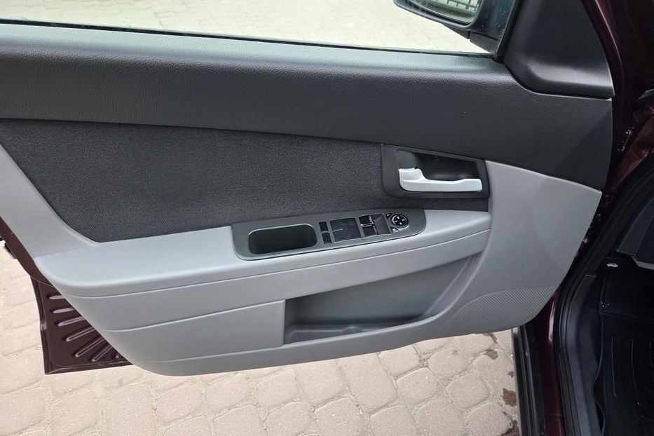 Продам ВАЗ Приора 2171 2011 года в Львове