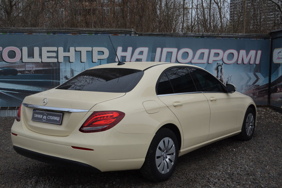 Продам Mercedes-Benz E-Class 200d G-tronic (150 к.с.) 2016 года в Киеве