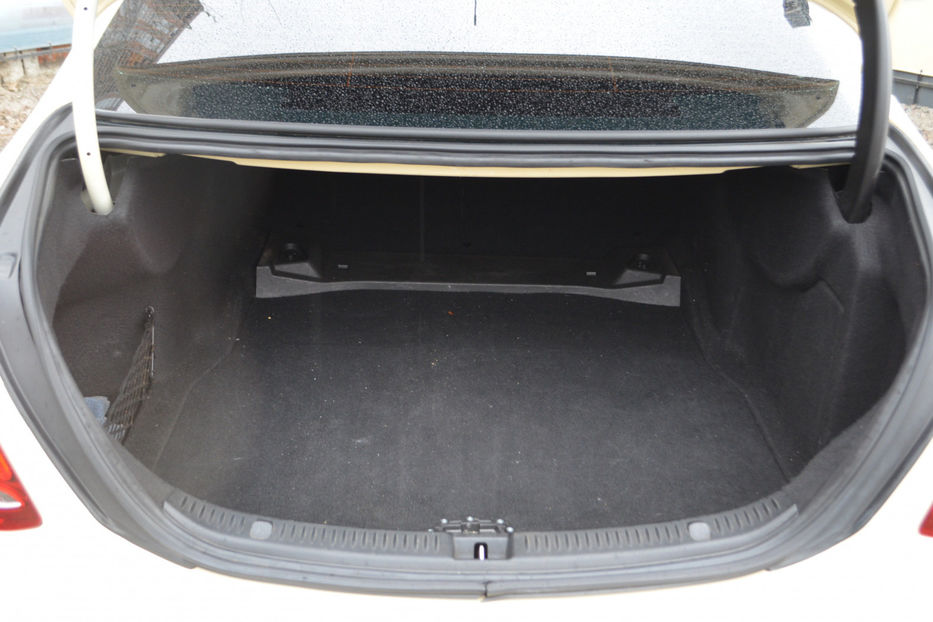 Продам Mercedes-Benz E-Class 200d G-tronic (150 к.с.) 2016 года в Киеве