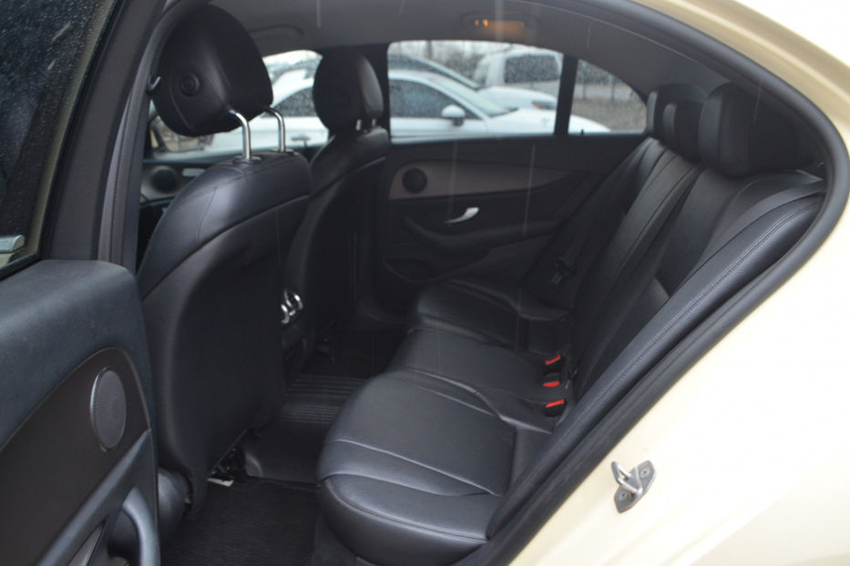 Продам Mercedes-Benz E-Class 200d G-tronic (150 к.с.) 2016 года в Киеве