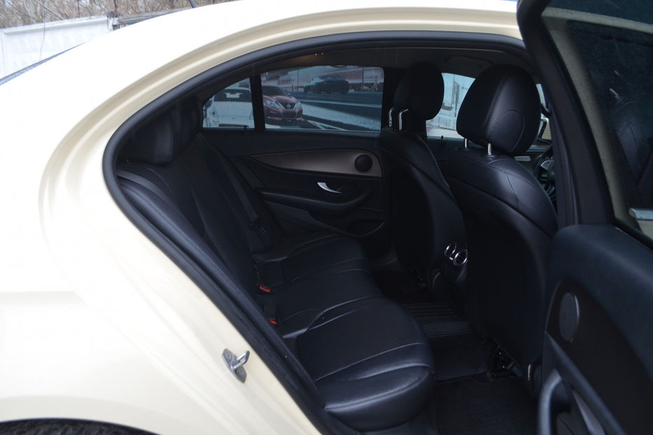 Продам Mercedes-Benz E-Class 200d G-tronic (150 к.с.) 2016 года в Киеве