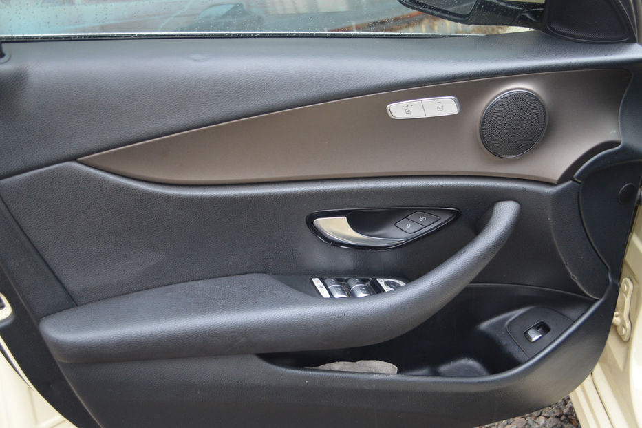 Продам Mercedes-Benz E-Class 200d G-tronic (150 к.с.) 2016 года в Киеве