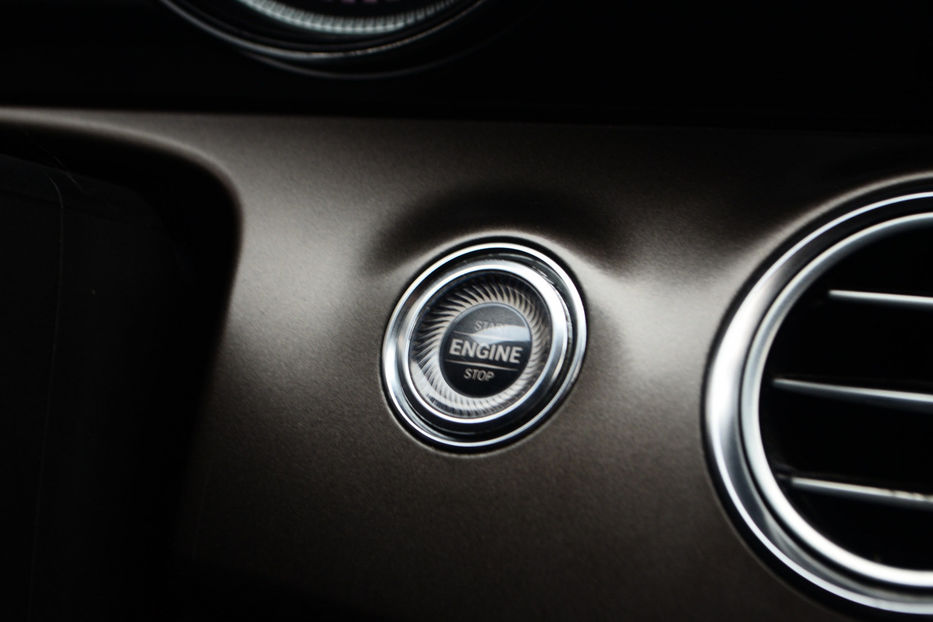 Продам Mercedes-Benz E-Class 200d G-tronic (150 к.с.) 2016 года в Киеве