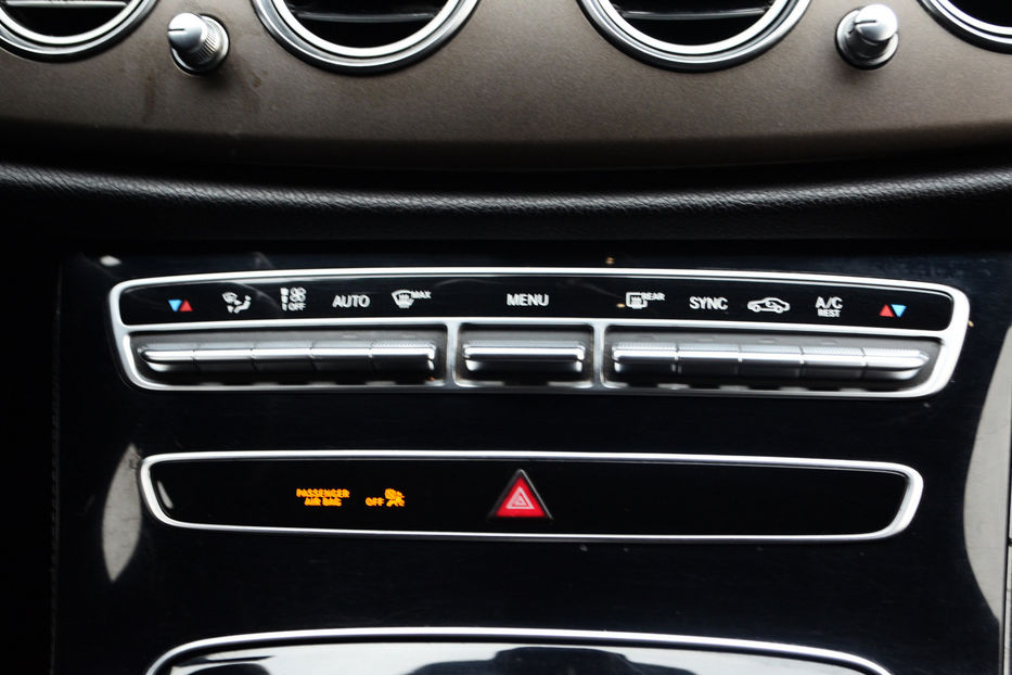 Продам Mercedes-Benz E-Class 200d G-tronic (150 к.с.) 2016 года в Киеве