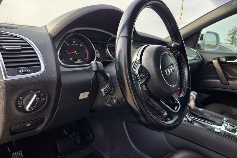 Продам Audi Q7 S-line 2014 года в Львове
