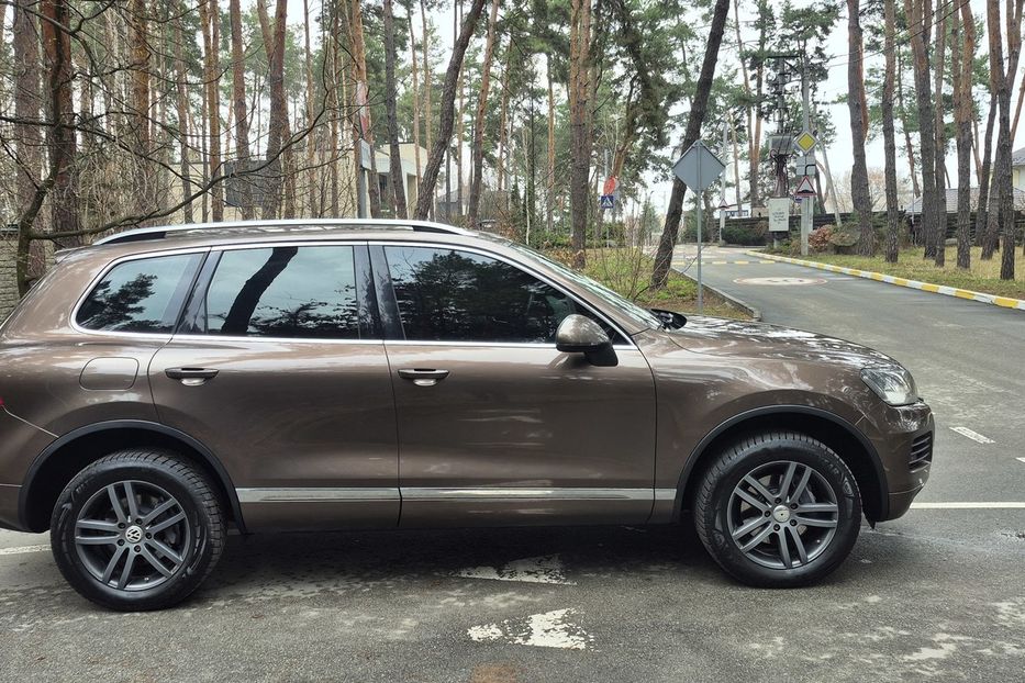 Продам Volkswagen Touareg Life,  +- 280 сил 2011 года в Киеве