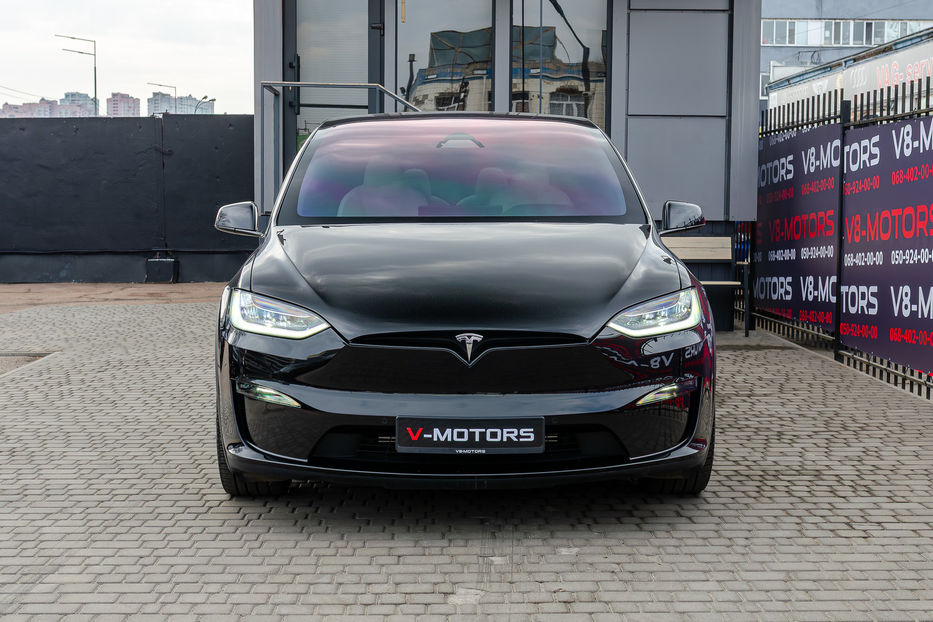 Продам Tesla Model X Plaid 2022 года в Киеве