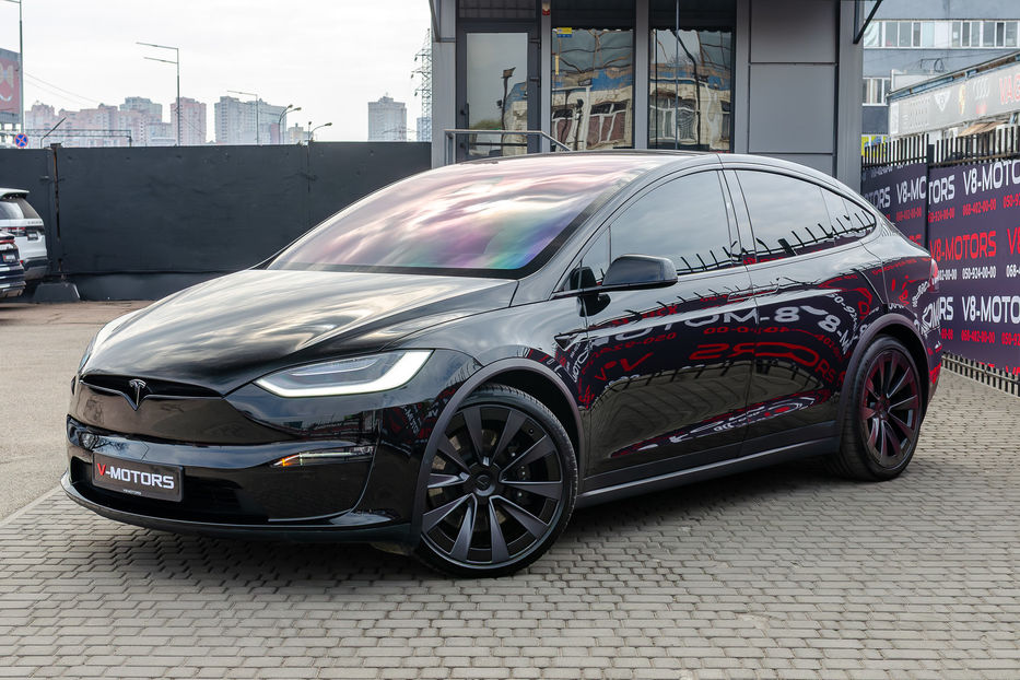 Продам Tesla Model X Plaid 2022 года в Киеве