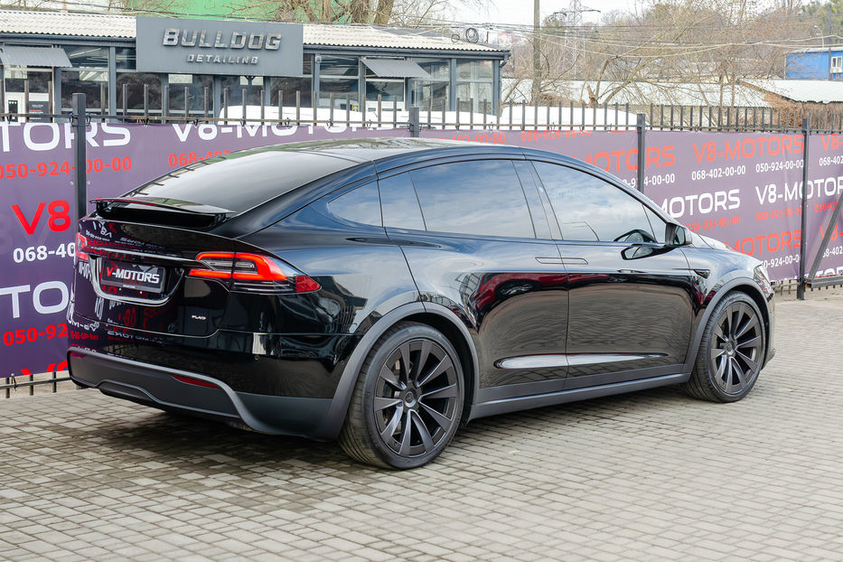 Продам Tesla Model X Plaid 2022 года в Киеве