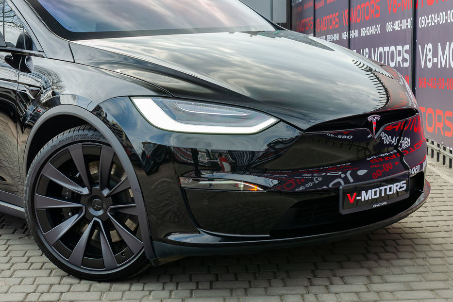 Продам Tesla Model X Plaid 2022 года в Киеве