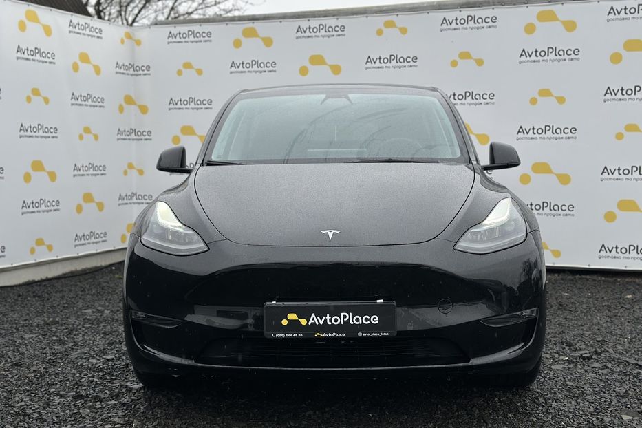 Продам Tesla Model Y 2022 года в Луцке