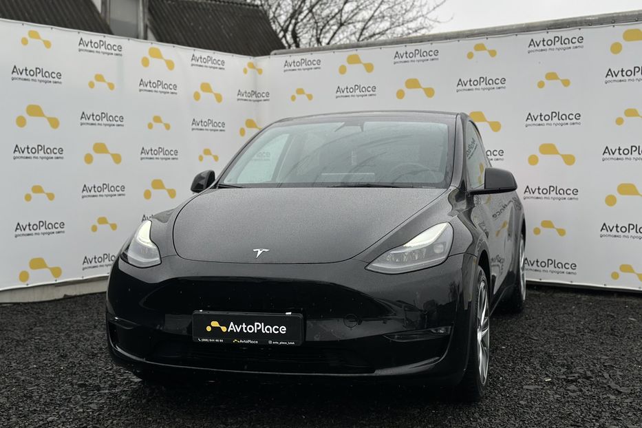 Продам Tesla Model Y 2022 года в Луцке