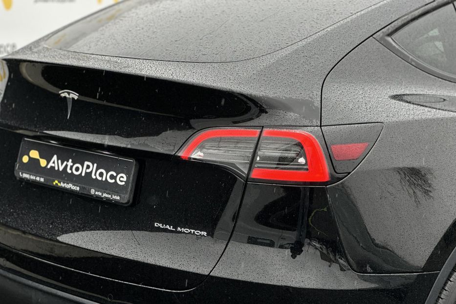 Продам Tesla Model Y 2022 года в Луцке