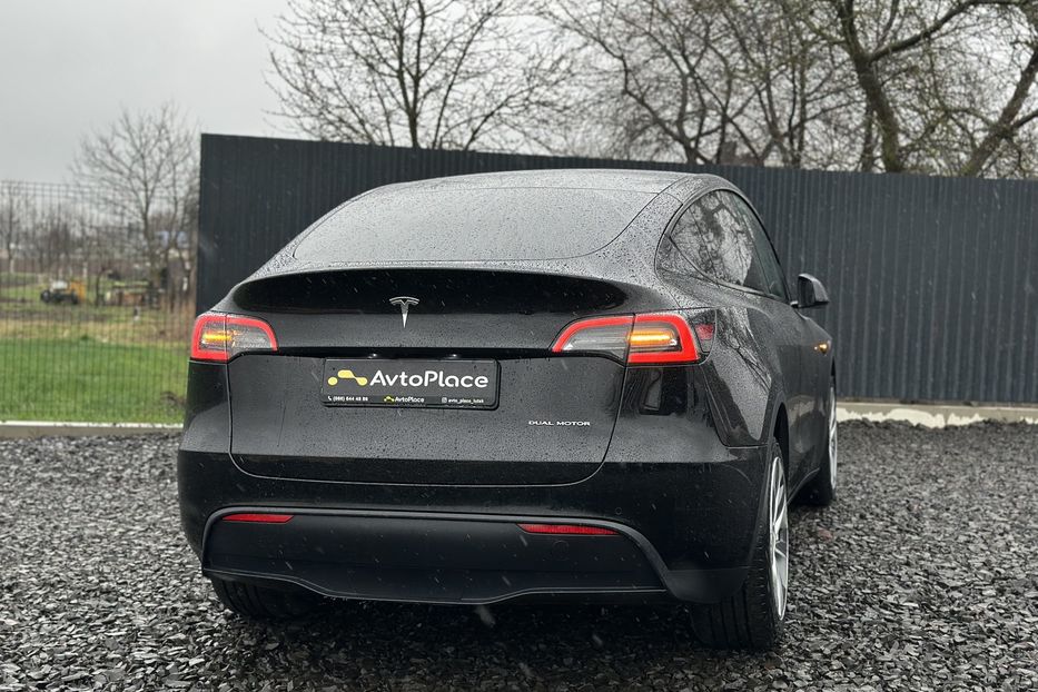Продам Tesla Model Y 2022 года в Луцке