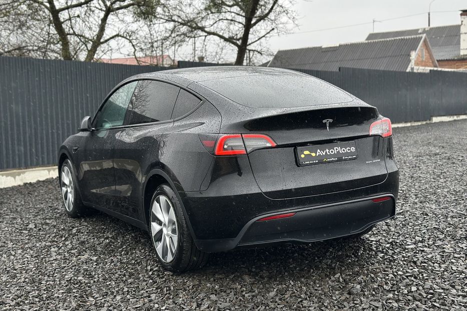 Продам Tesla Model Y 2022 года в Луцке