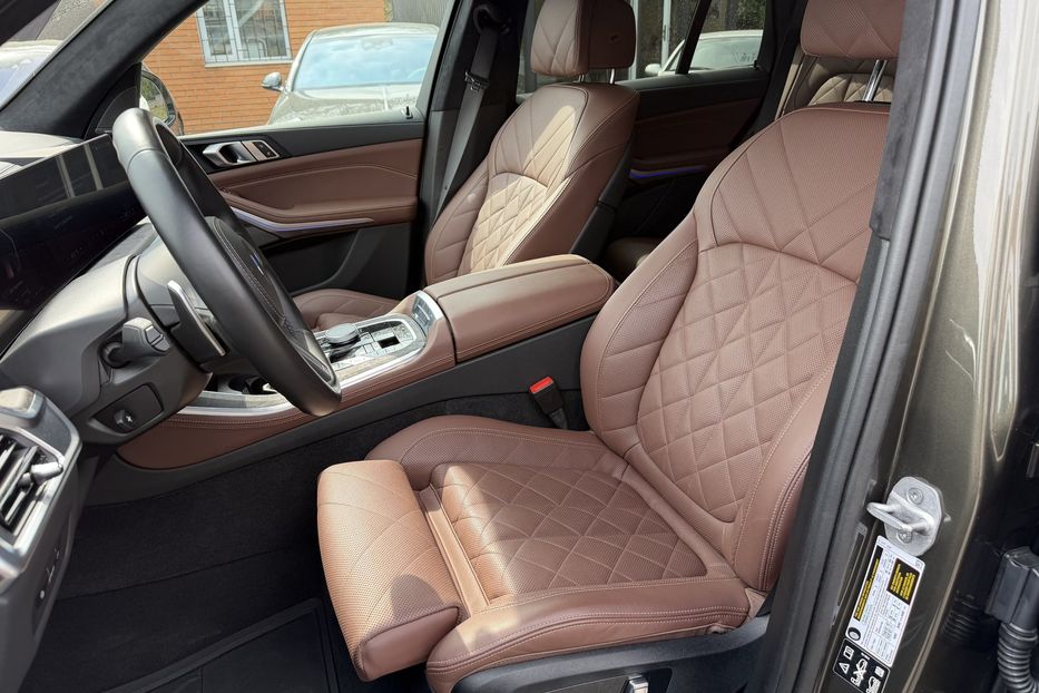 Продам BMW X5 40і 2023 года в Киеве