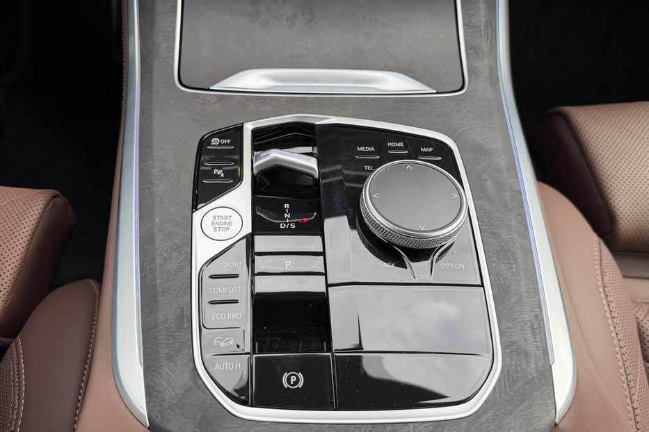 Продам BMW X5 40і 2023 года в Киеве